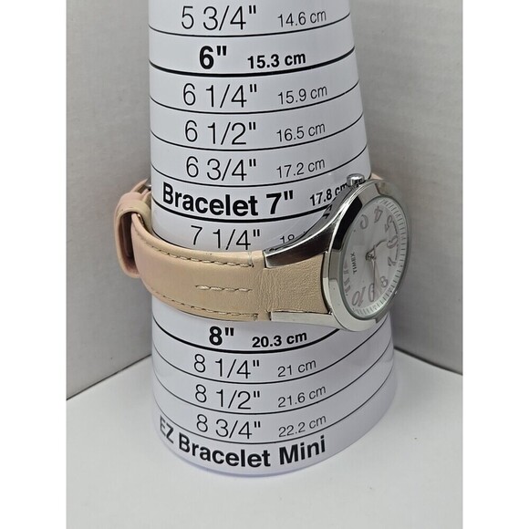Timex Easy Reader T2H531 Womens White Pink Leather Watch Indiglo New Battery - Picture 6 of 12